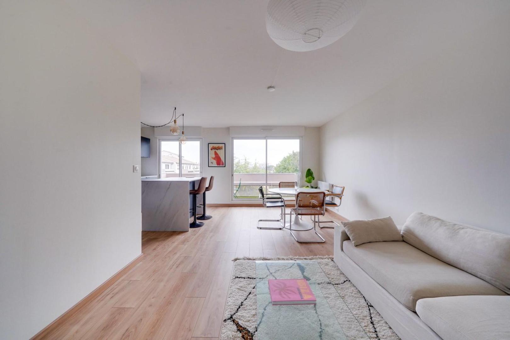 Nice Apartment With Balcony St Genes And Parking ボルドー エクステリア 写真